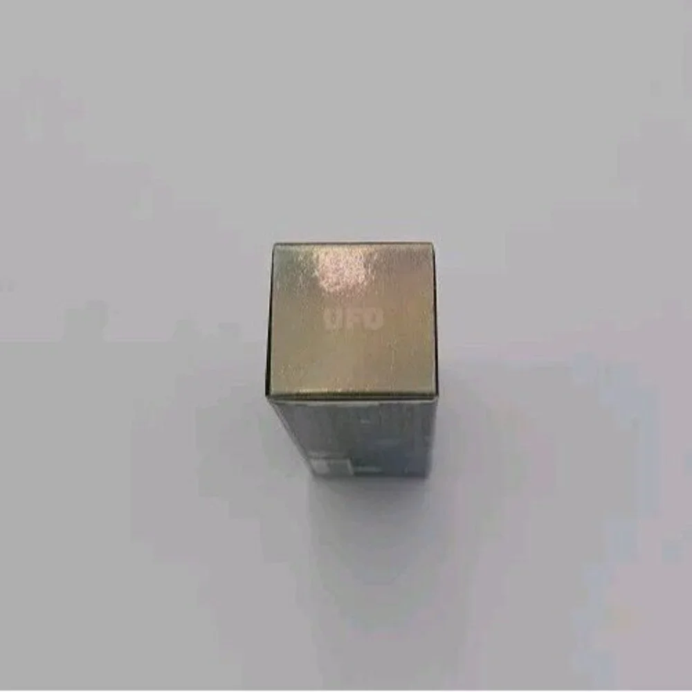 Maven Beauty Asteroid Tears Liquid Glitter Eyeshadow UFO NIB Silver‎ Fast Ship